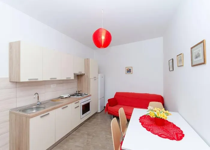 Rita Apartman *